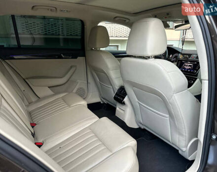 Коричневый Шкода Суперб, объемом двигателя 2 л и пробегом 255 тыс. км за 20000 $, фото 30 на Automoto.ua