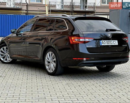 Коричневый Шкода Суперб, объемом двигателя 2 л и пробегом 255 тыс. км за 20000 $, фото 9 на Automoto.ua