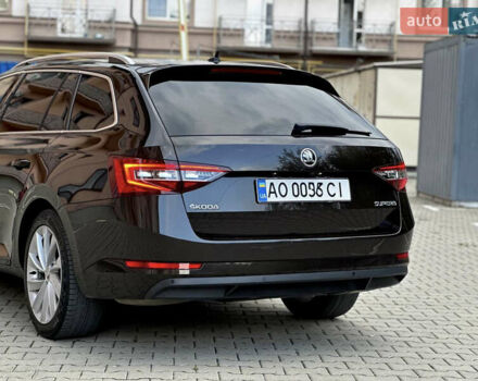 Коричневый Шкода Суперб, объемом двигателя 2 л и пробегом 255 тыс. км за 20000 $, фото 7 на Automoto.ua