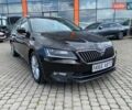 Коричневый Шкода Суперб, объемом двигателя 2 л и пробегом 208 тыс. км за 17500 $, фото 1 на Automoto.ua
