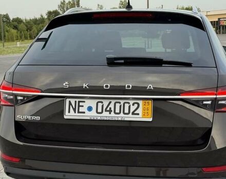 Коричневий Шкода Суперб, об'ємом двигуна 2 л та пробігом 141 тис. км за 23500 $, фото 4 на Automoto.ua