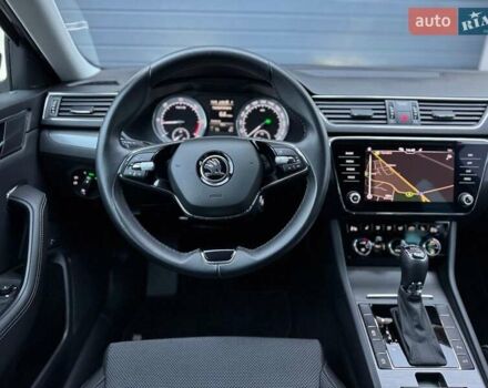 Коричневый Шкода Суперб, объемом двигателя 1.97 л и пробегом 235 тыс. км за 21500 $, фото 48 на Automoto.ua