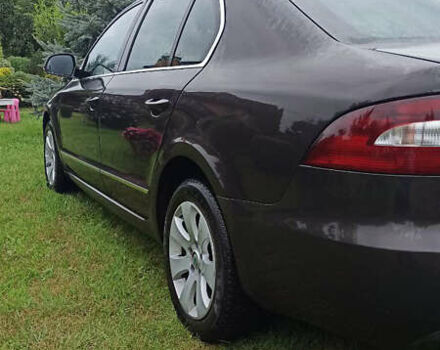 Коричневый Шкода Суперб, объемом двигателя 1.8 л и пробегом 182 тыс. км за 8100 $, фото 2 на Automoto.ua