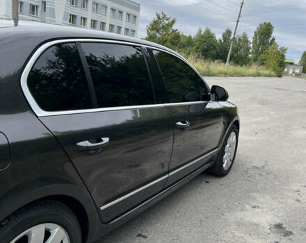 Коричневий Шкода Суперб, об'ємом двигуна 2 л та пробігом 194 тис. км за 9800 $, фото 6 на Automoto.ua