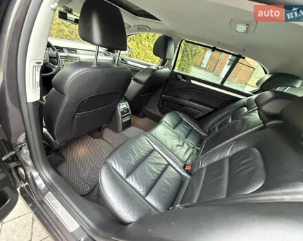 Коричневый Шкода Суперб, объемом двигателя 1.8 л и пробегом 186 тыс. км за 7999 $, фото 35 на Automoto.ua