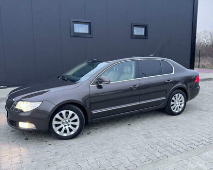 Коричневый Шкода Суперб, объемом двигателя 2 л и пробегом 337 тыс. км за 8900 $, фото 5 на Automoto.ua