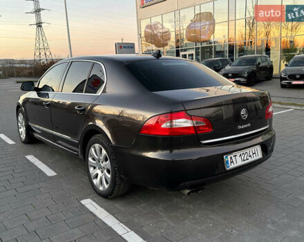 Коричневий Шкода Суперб, об'ємом двигуна 1.8 л та пробігом 240 тис. км за 6850 $, фото 6 на Automoto.ua