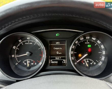 Коричневый Шкода Суперб, объемом двигателя 1.8 л и пробегом 186 тыс. км за 7999 $, фото 45 на Automoto.ua