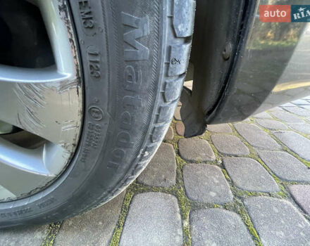 Коричневый Шкода Суперб, объемом двигателя 1.97 л и пробегом 337 тыс. км за 8600 $, фото 4 на Automoto.ua