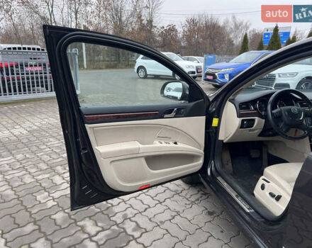 Коричневый Шкода Суперб, объемом двигателя 1.8 л и пробегом 292 тыс. км за 7990 $, фото 11 на Automoto.ua