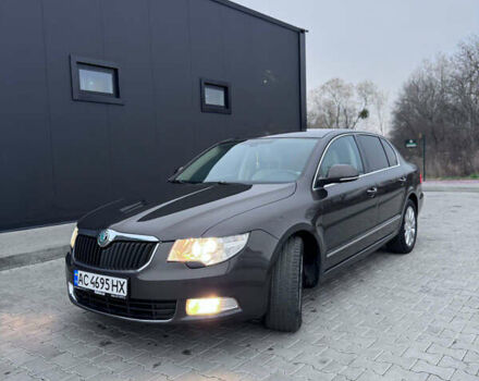 Коричневый Шкода Суперб, объемом двигателя 2 л и пробегом 337 тыс. км за 8900 $, фото 9 на Automoto.ua