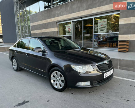 Коричневий Шкода Суперб, об'ємом двигуна 1.9 л та пробігом 280 тис. км за 8700 $, фото 4 на Automoto.ua