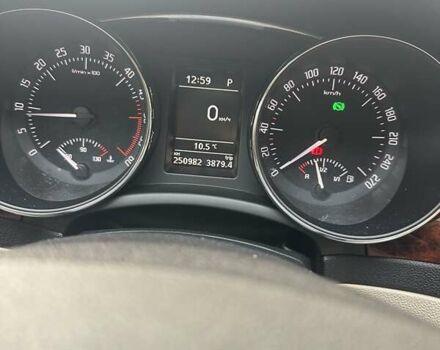 Шкода Суперб 2011 у Вінниці на Automoto.ua Коричневий Шкода Суперб, об'ємом двигуна 2 л та пробігом 251 тис. км за 12299 $, фото 11 на Automoto.ua