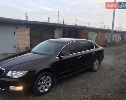 Коричневый Шкода Суперб, объемом двигателя 1.8 л и пробегом 173 тыс. км за 11000 $, фото 40 на Automoto.ua