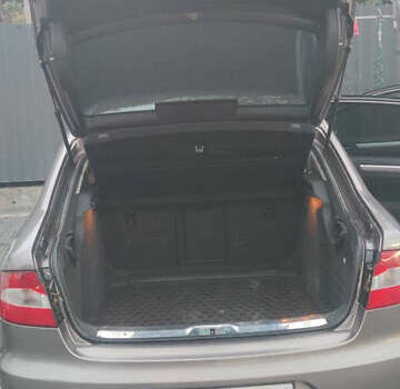 Шкода Суперб 2012 у Ужгороді на Automoto.ua Коричневий Шкода Суперб, об'ємом двигуна 1.6 л та пробігом 303 тис. км за 8900 $, фото 2 на Automoto.ua