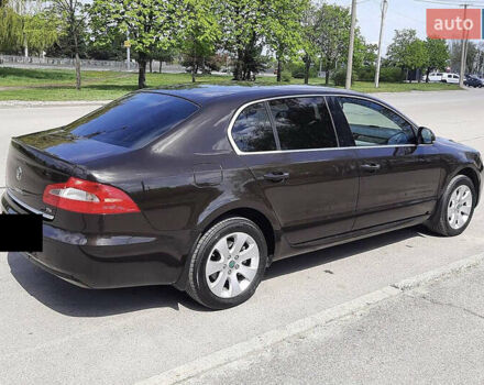 Коричневый Шкода Суперб, объемом двигателя 1.8 л и пробегом 173 тыс. км за 11000 $, фото 47 на Automoto.ua