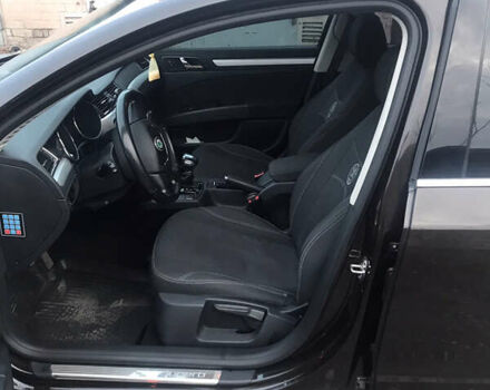 Коричневый Шкода Суперб, объемом двигателя 1.8 л и пробегом 173 тыс. км за 11000 $, фото 17 на Automoto.ua