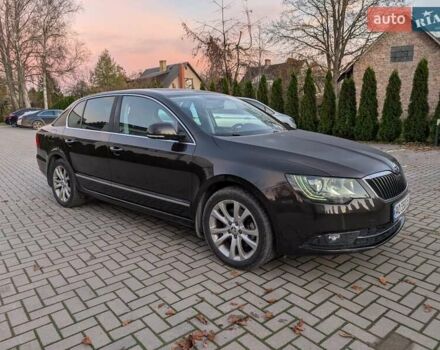 Коричневый Шкода Суперб, объемом двигателя 2 л и пробегом 241 тыс. км за 13300 $, фото 1 на Automoto.ua