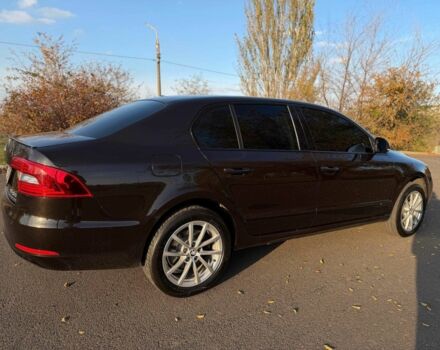 Коричневый Шкода Суперб, объемом двигателя 0 л и пробегом 235 тыс. км за 12600 $, фото 8 на Automoto.ua