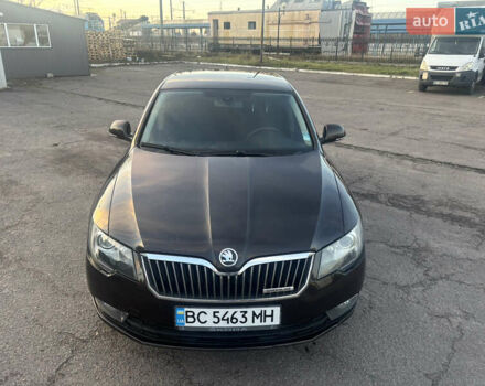 Коричневый Шкода Суперб, объемом двигателя 1.6 л и пробегом 269 тыс. км за 10799 $, фото 1 на Automoto.ua