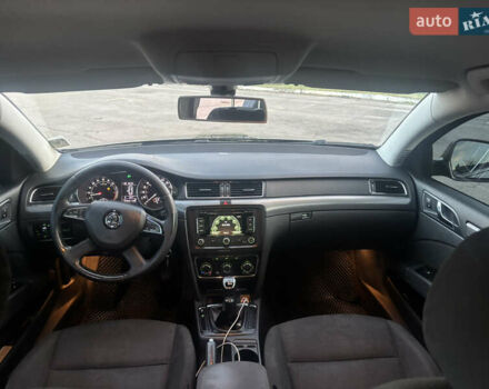 Коричневый Шкода Суперб, объемом двигателя 1.6 л и пробегом 269 тыс. км за 10799 $, фото 14 на Automoto.ua