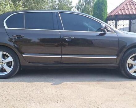 Коричневый Шкода Суперб, объемом двигателя 1.8 л и пробегом 212 тыс. км за 11800 $, фото 5 на Automoto.ua