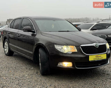 Коричневий Шкода Суперб, об'ємом двигуна 1.8 л та пробігом 227 тис. км за 10300 $, фото 4 на Automoto.ua