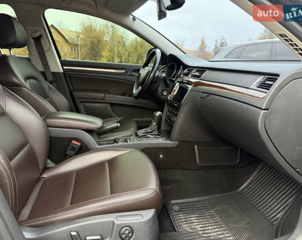 Коричневий Шкода Суперб, об'ємом двигуна 1.8 л та пробігом 235 тис. км за 11700 $, фото 16 на Automoto.ua