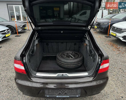 Коричневий Шкода Суперб, об'ємом двигуна 1.8 л та пробігом 227 тис. км за 10300 $, фото 21 на Automoto.ua