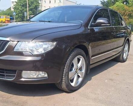 Коричневый Шкода Суперб, объемом двигателя 1.8 л и пробегом 212 тыс. км за 11800 $, фото 4 на Automoto.ua