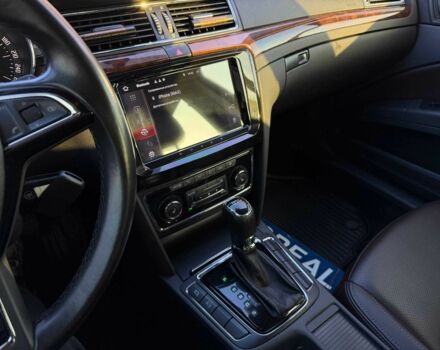 Коричневый Шкода Суперб, объемом двигателя 0 л и пробегом 235 тыс. км за 12600 $, фото 14 на Automoto.ua