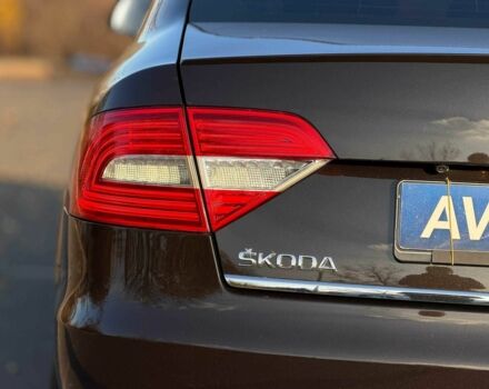 Коричневый Шкода Суперб, объемом двигателя 0 л и пробегом 235 тыс. км за 12600 $, фото 6 на Automoto.ua