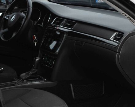 Коричневый Шкода Суперб, объемом двигателя 1.8 л и пробегом 219 тыс. км за 12500 $, фото 12 на Automoto.ua