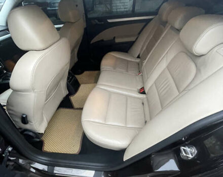 Коричневый Шкода Суперб, объемом двигателя 1.8 л и пробегом 240 тыс. км за 10000 $, фото 9 на Automoto.ua