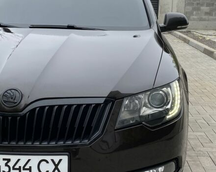 Коричневый Шкода Суперб, объемом двигателя 1.8 л и пробегом 200 тыс. км за 12500 $, фото 2 на Automoto.ua