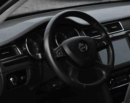 Коричневый Шкода Суперб, объемом двигателя 1.8 л и пробегом 219 тыс. км за 12500 $, фото 8 на Automoto.ua