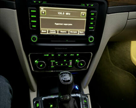 Коричневый Шкода Суперб, объемом двигателя 1.97 л и пробегом 189 тыс. км за 16000 $, фото 16 на Automoto.ua