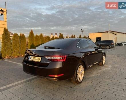 Коричневый Шкода Суперб, объемом двигателя 1.97 л и пробегом 245 тыс. км за 17900 $, фото 3 на Automoto.ua