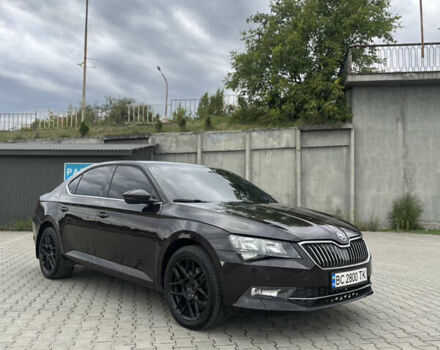 Коричневий Шкода Суперб, об'ємом двигуна 1.8 л та пробігом 220 тис. км за 11800 $, фото 3 на Automoto.ua