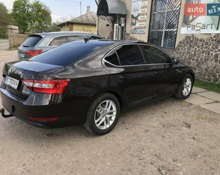 Коричневый Шкода Суперб, объемом двигателя 1.6 л и пробегом 242 тыс. км за 16300 $, фото 3 на Automoto.ua