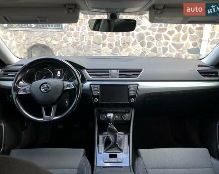 Коричневый Шкода Суперб, объемом двигателя 1.6 л и пробегом 242 тыс. км за 16300 $, фото 6 на Automoto.ua