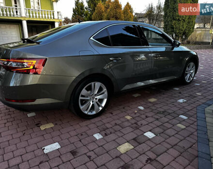 Коричневий Шкода Суперб, об'ємом двигуна 2 л та пробігом 247 тис. км за 18700 $, фото 36 на Automoto.ua