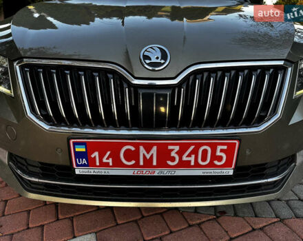 Коричневий Шкода Суперб, об'ємом двигуна 2 л та пробігом 247 тис. км за 18700 $, фото 23 на Automoto.ua