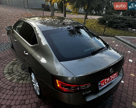 Коричневий Шкода Суперб, об'ємом двигуна 2 л та пробігом 247 тис. км за 18700 $, фото 16 на Automoto.ua