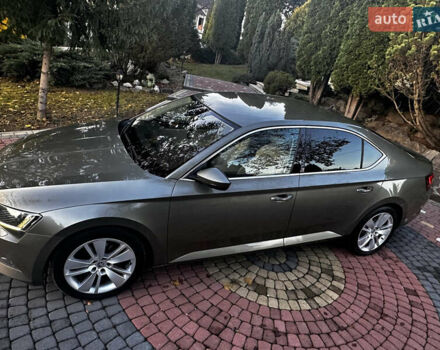 Коричневий Шкода Суперб, об'ємом двигуна 2 л та пробігом 247 тис. км за 18700 $, фото 14 на Automoto.ua