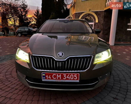 Коричневий Шкода Суперб, об'ємом двигуна 2 л та пробігом 247 тис. км за 18700 $, фото 81 на Automoto.ua