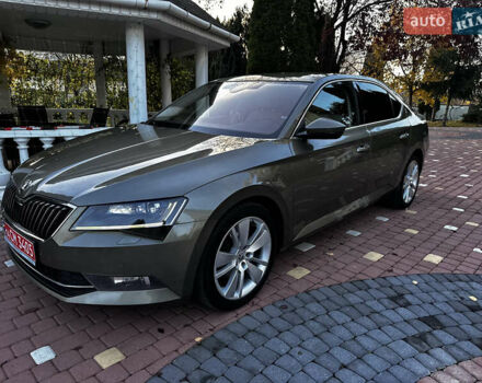 Коричневий Шкода Суперб, об'ємом двигуна 2 л та пробігом 247 тис. км за 18700 $, фото 39 на Automoto.ua