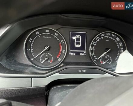 Коричневий Шкода Суперб, об'ємом двигуна 1.8 л та пробігом 116 тис. км за 17000 $, фото 5 на Automoto.ua