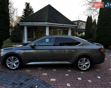 Коричневий Шкода Суперб, об'ємом двигуна 2 л та пробігом 247 тис. км за 18700 $, фото 29 на Automoto.ua