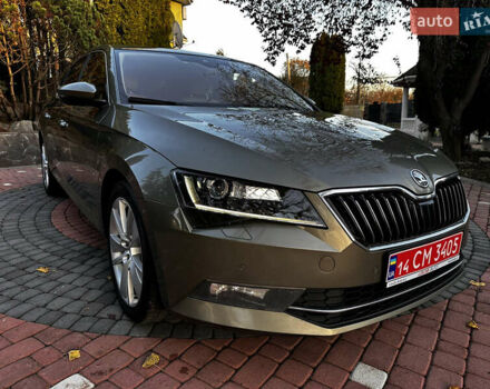 Коричневий Шкода Суперб, об'ємом двигуна 2 л та пробігом 247 тис. км за 18700 $, фото 21 на Automoto.ua